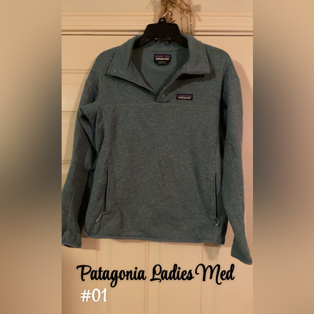 Patagonia Men's Teal Zip-Up Sweater